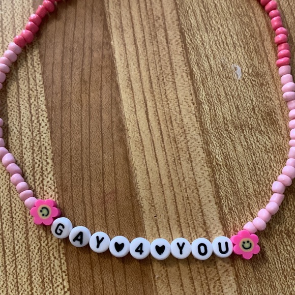 FREE GIFT WITH ANY PURCHASE OR 5$ EACH ๐ - Picture 2 of 3